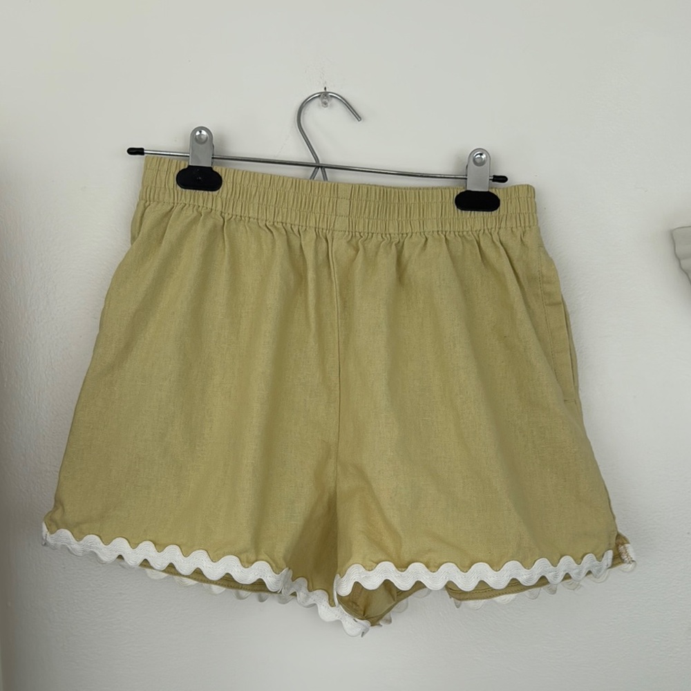 Women's green/yellow Shorts with White Trim